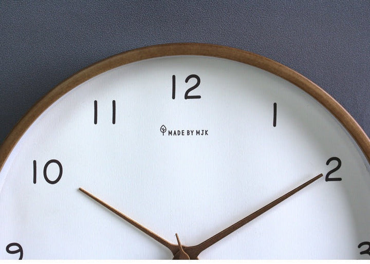 Skanto | TimberClock - Solid tre analog klokke