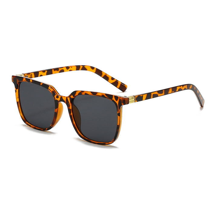 Dame moteriktig oversized solbrille Skanto