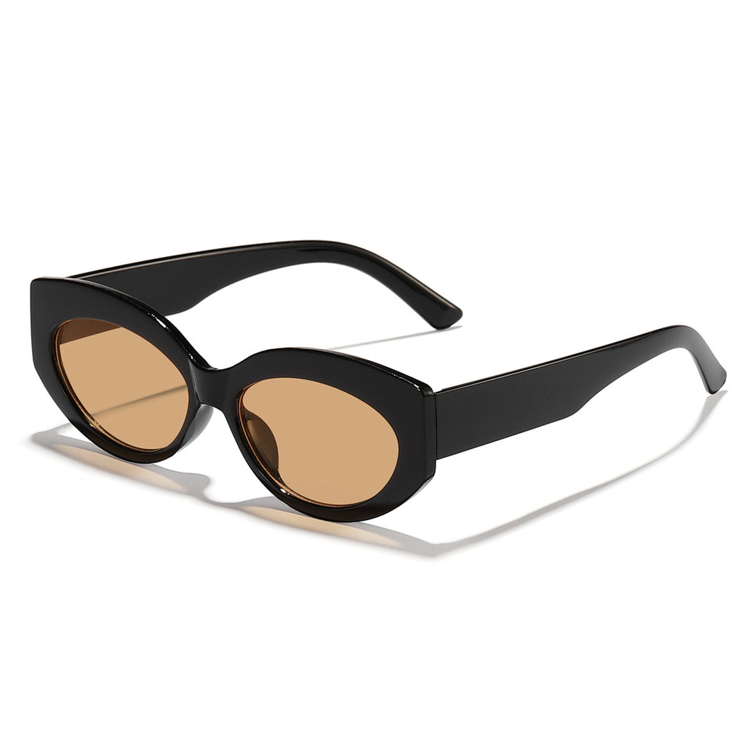 Dame Cat-Eye solbriller med lekent gjennomsiktig design Skanto