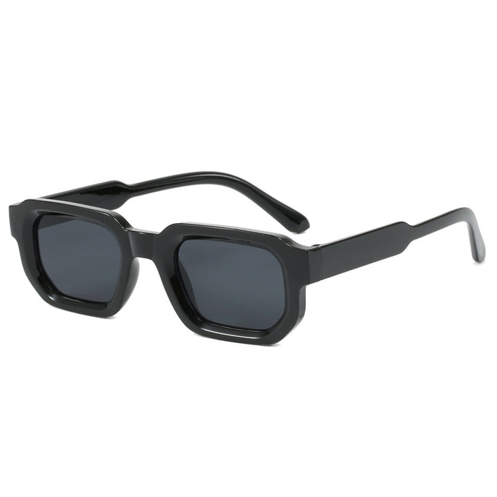 Dame moteriktig firkantet solbrille med klar ramme Skanto