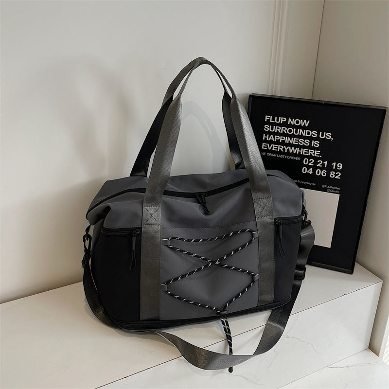 Sporty fritids-duffelbag med praktiske rom Skanto