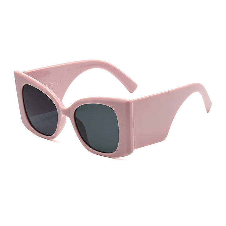 Dame moteriktig oversized solbrille med glamorøst design Skanto