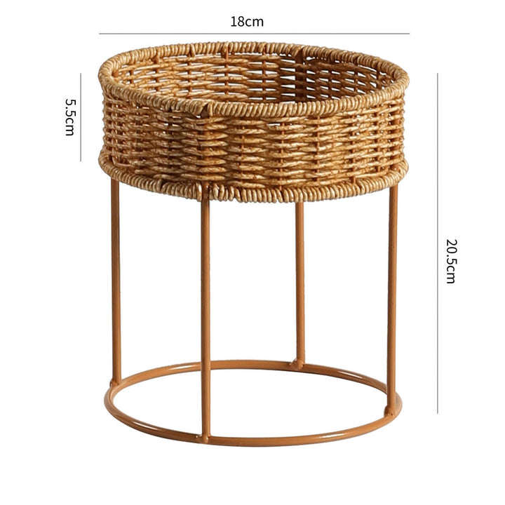 Unisex Moderne planteholder med flettet kurv og metallramme Skanto