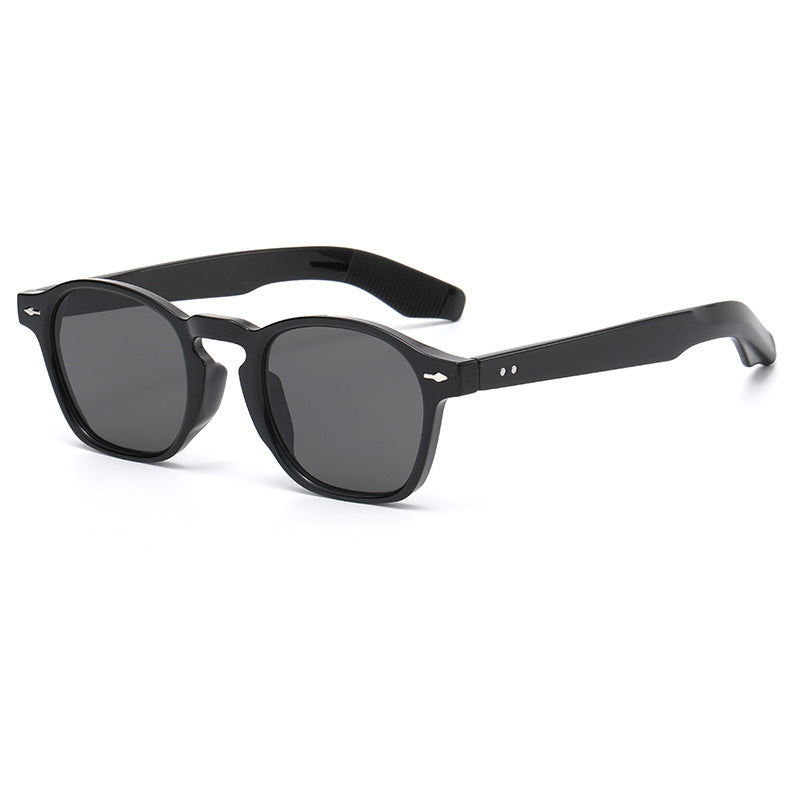 Dame rebellisk retro-inspirert solbrille Skanto