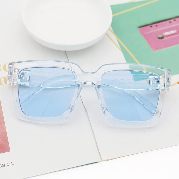 Dame trendy firkantet solbrille med høyverdig UV-beskytter teknologi Skanto