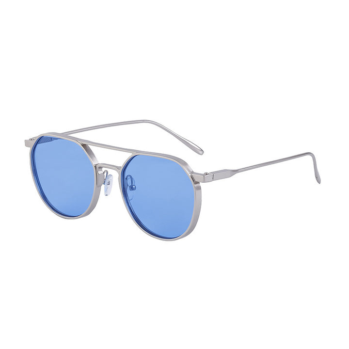 Dame moterik solbrille i stilfullt rundt design Skanto