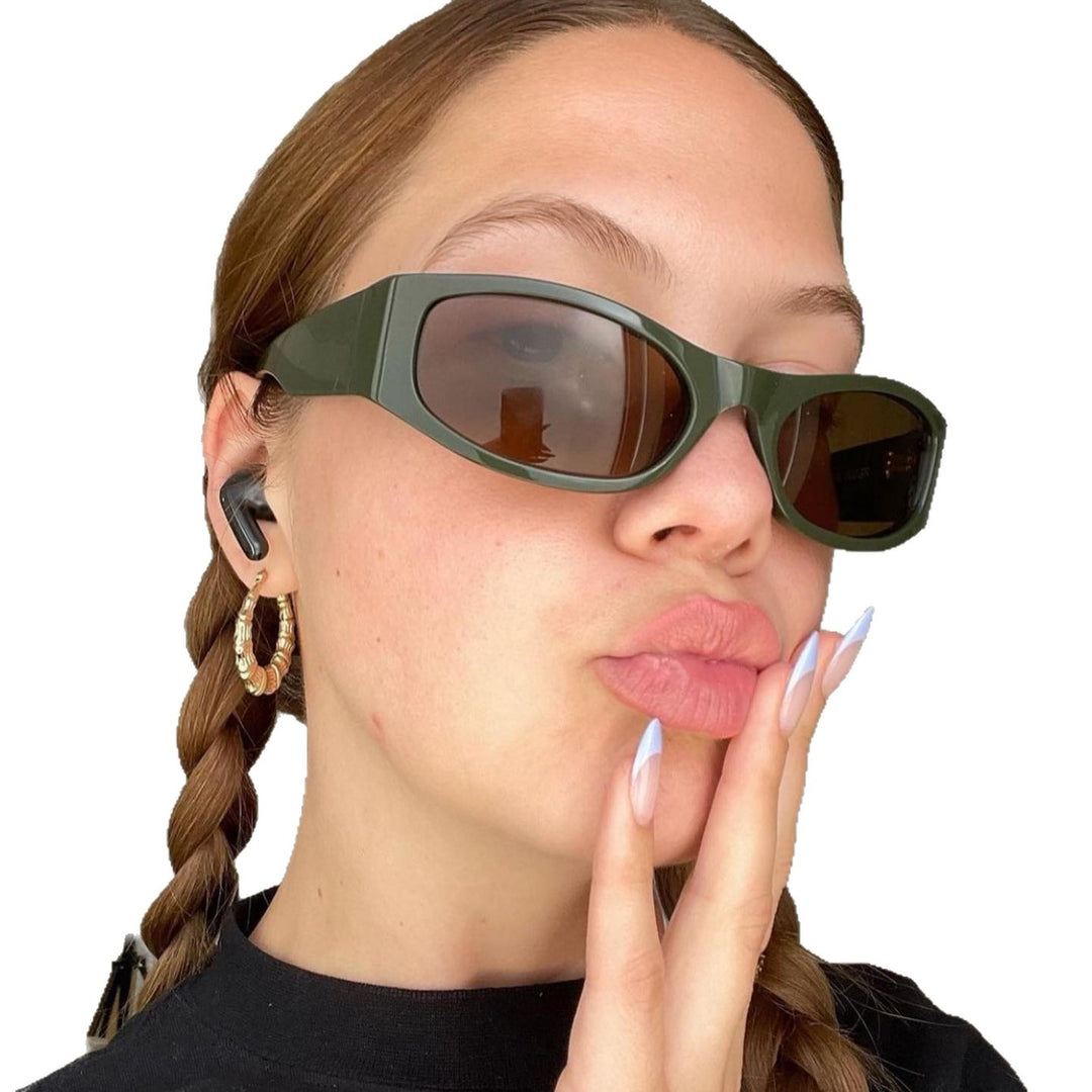 Dame moteriktig solbrille med aerodynamisk design Skanto