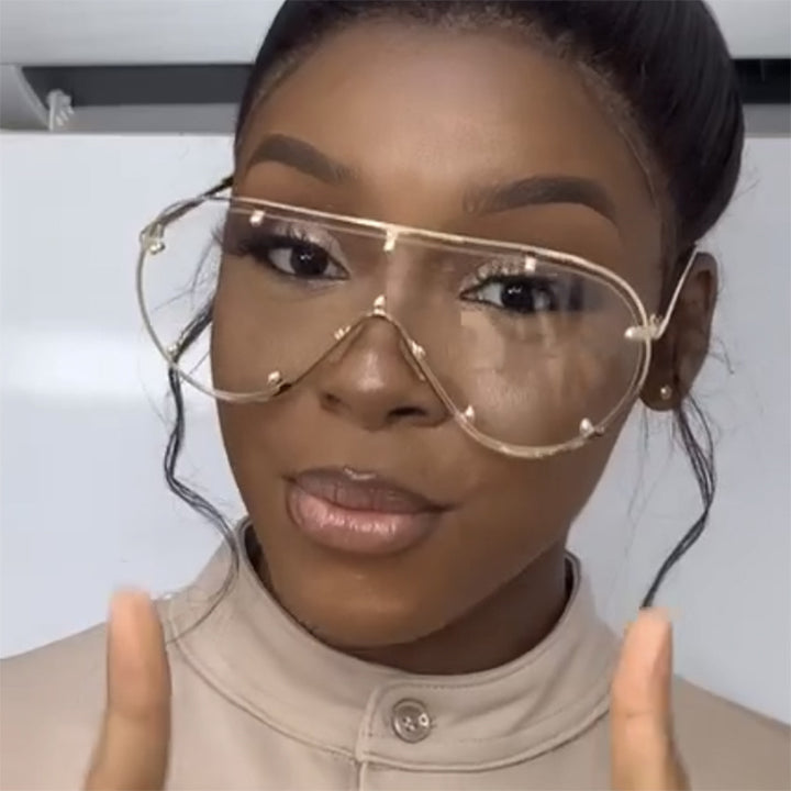 Dame moteriktig oversized solbrille i stilig retro-design Skanto
