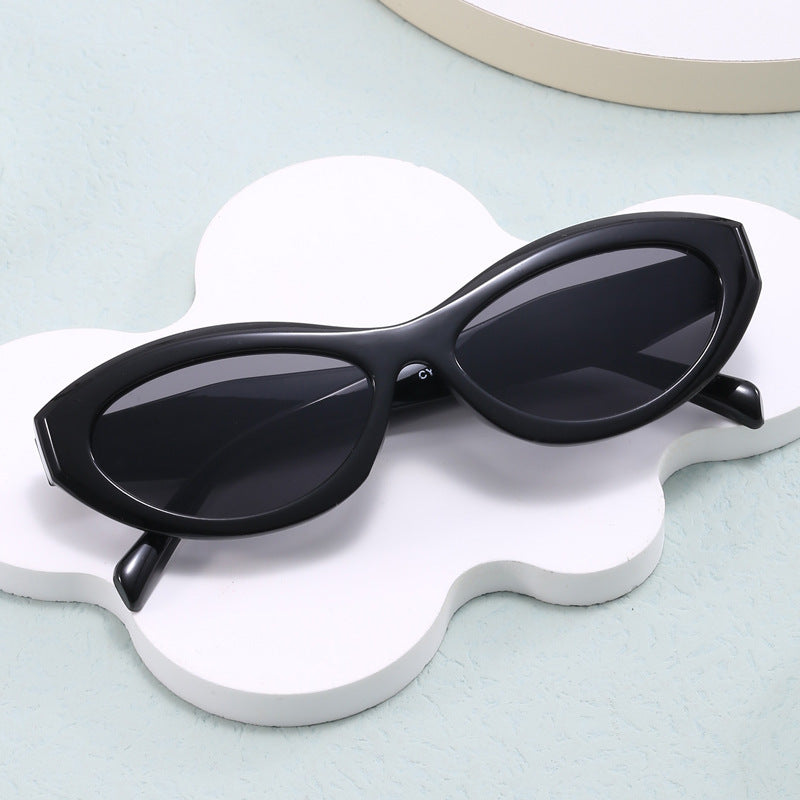 Dame trendy Cat-Eye solbriller med UV-beskyttelse Skanto