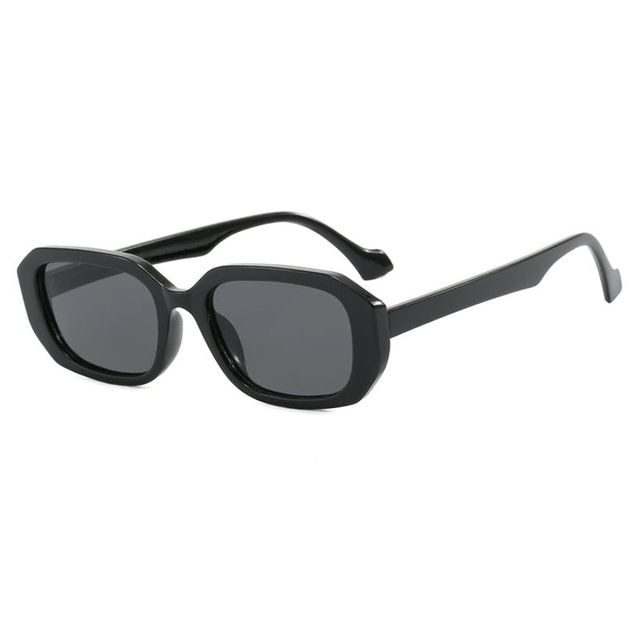 Dame moteriktig solbrille med elegant geometrisk design Skanto