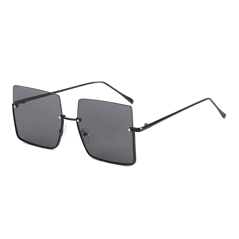 Damer Modisk solbrille i markant kvadratdesign Skanto