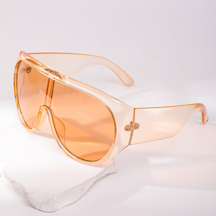 Dame oversized solbriller i moderne design med UV-beskyttelse Skanto