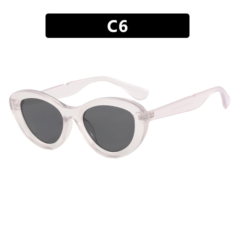 Dame Cat-Eye solbriller med stilfull plastramme og polariserte glass Skanto
