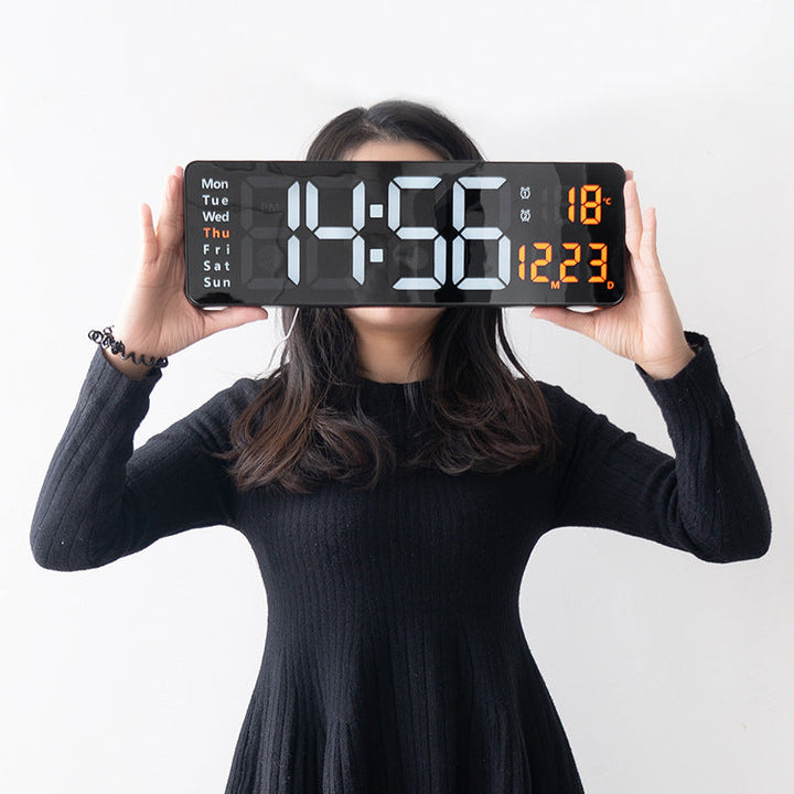 Skanto | Nordisk Digital Klokke 16 Tommers Skjerm