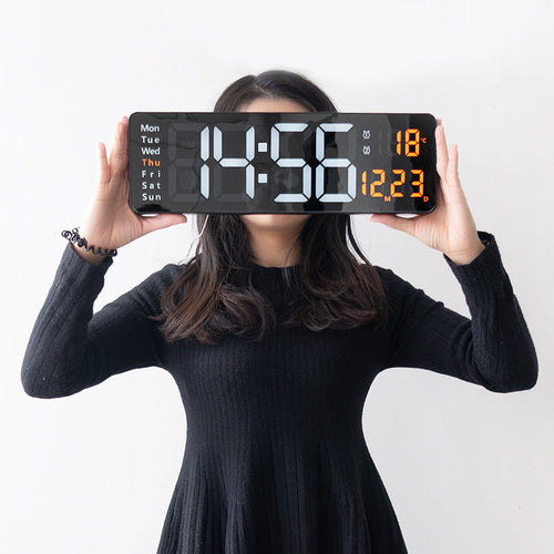Skanto | Nordisk Digital Klokke 16 Tommers Skjerm