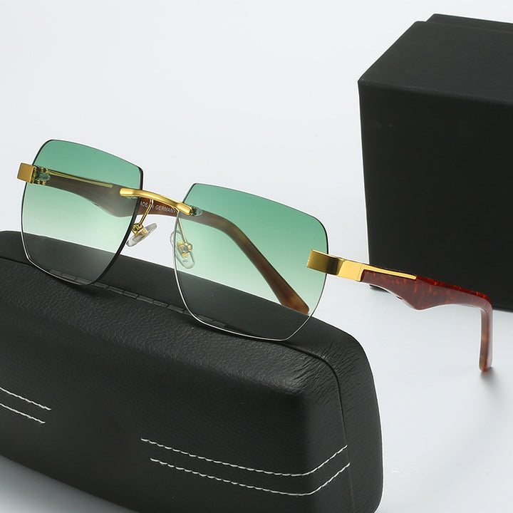Dame Fashion-solbriller i moderne geometrisk design Skanto