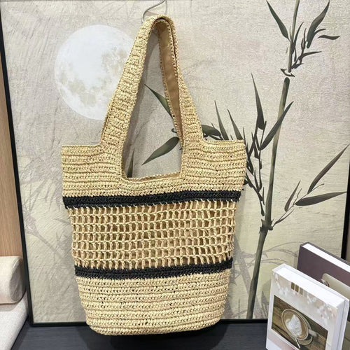 Håndveske laget av flette naturmateriale med elegant struktur Skanto