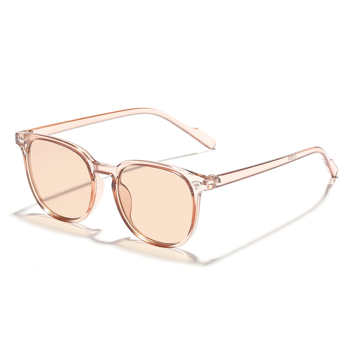 Dame fashionable solbriller med transparent ramme og høy kvalitet linser Skanto