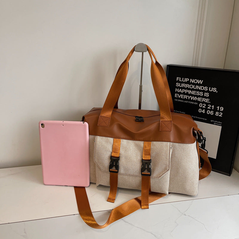 Praktisk multifunksjons duffelbag med robust design og intelligent romlayout Skanto