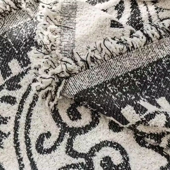 Skanto | Ornamental Jacquard Sofa Cover
