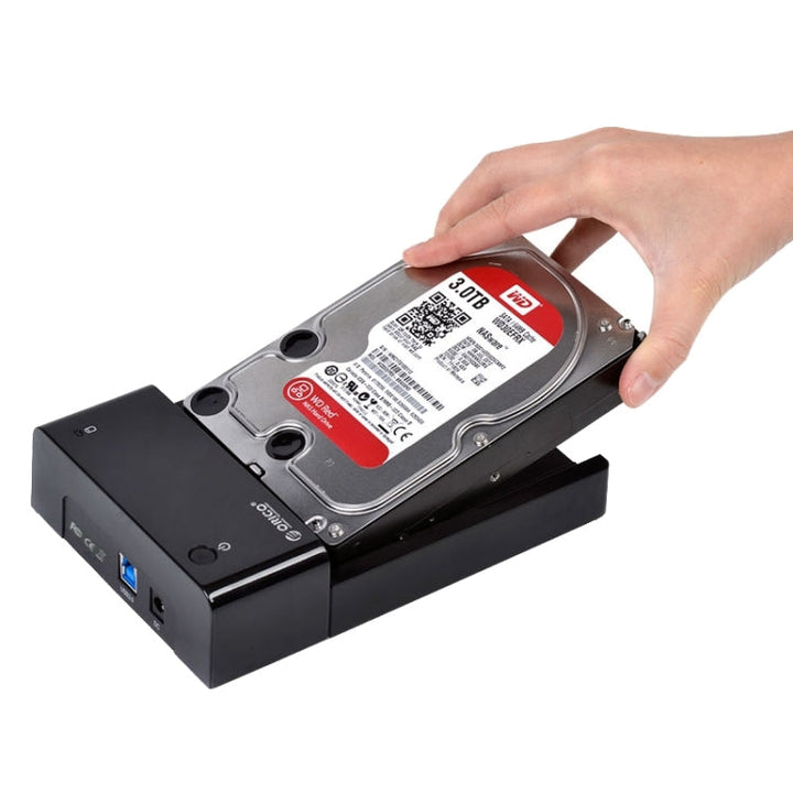 Skanto | ORICO 6518US3 USB 3.0 Type-B 2.5 / 3.5 Tommers Verktøyløs HDD Dockingstasjon Ekstern Lagringskabinett Harddiskboks (Svart)