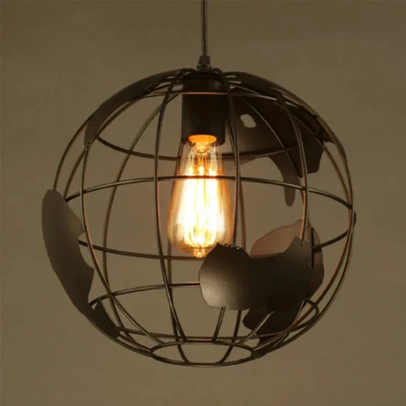 Kreative Erde Chandelier Pendellampe – Industrielt Retro Design laget av Metall | Skanto