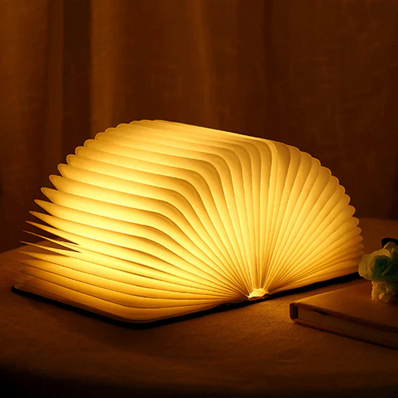 Brettbar Boklampen med Varm LED Belysning - StoryGlow | Skanto