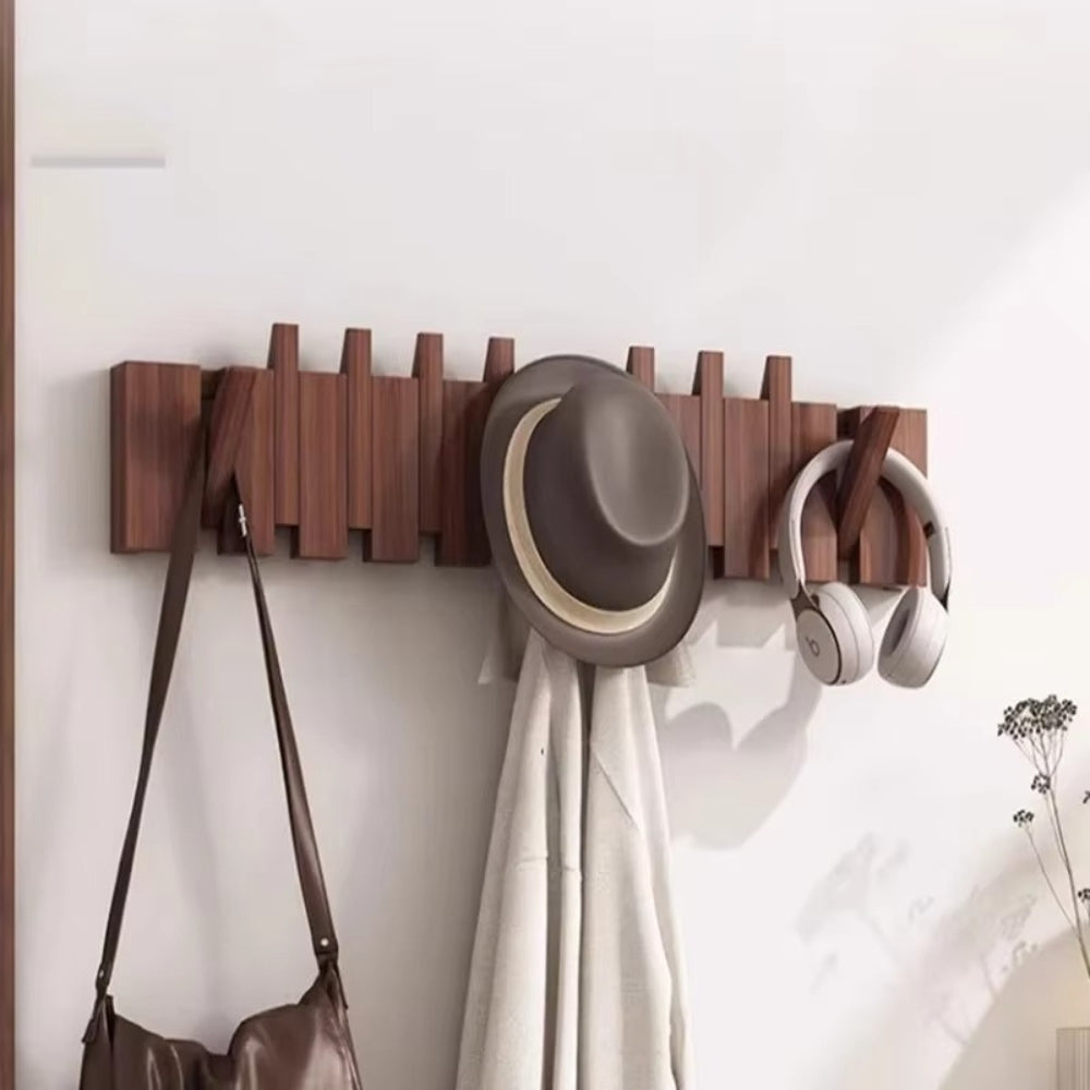 Klappbarer Wandhaken aus Holz für Klaviertüren