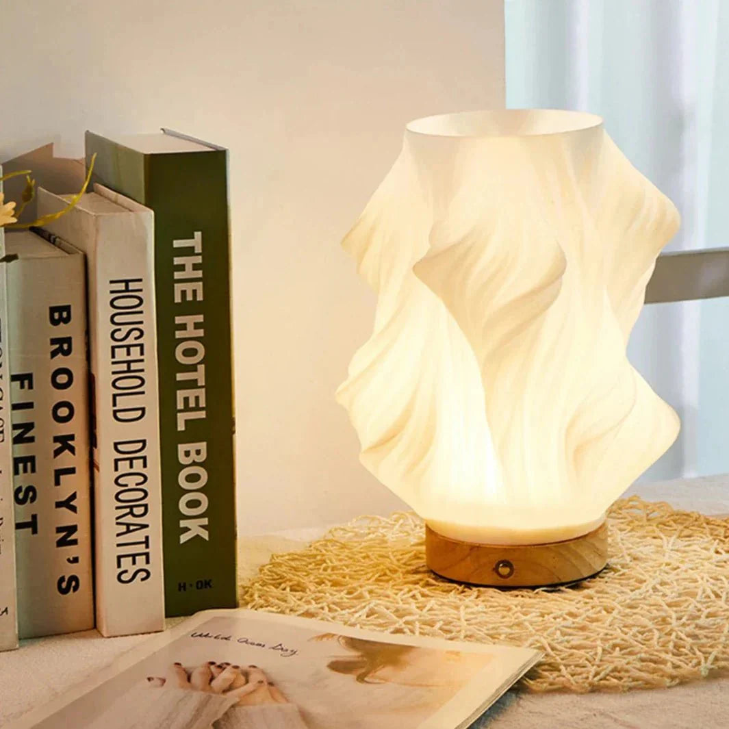 Skanto | Designer LED bordlampe med mykt lys for koselige interiører