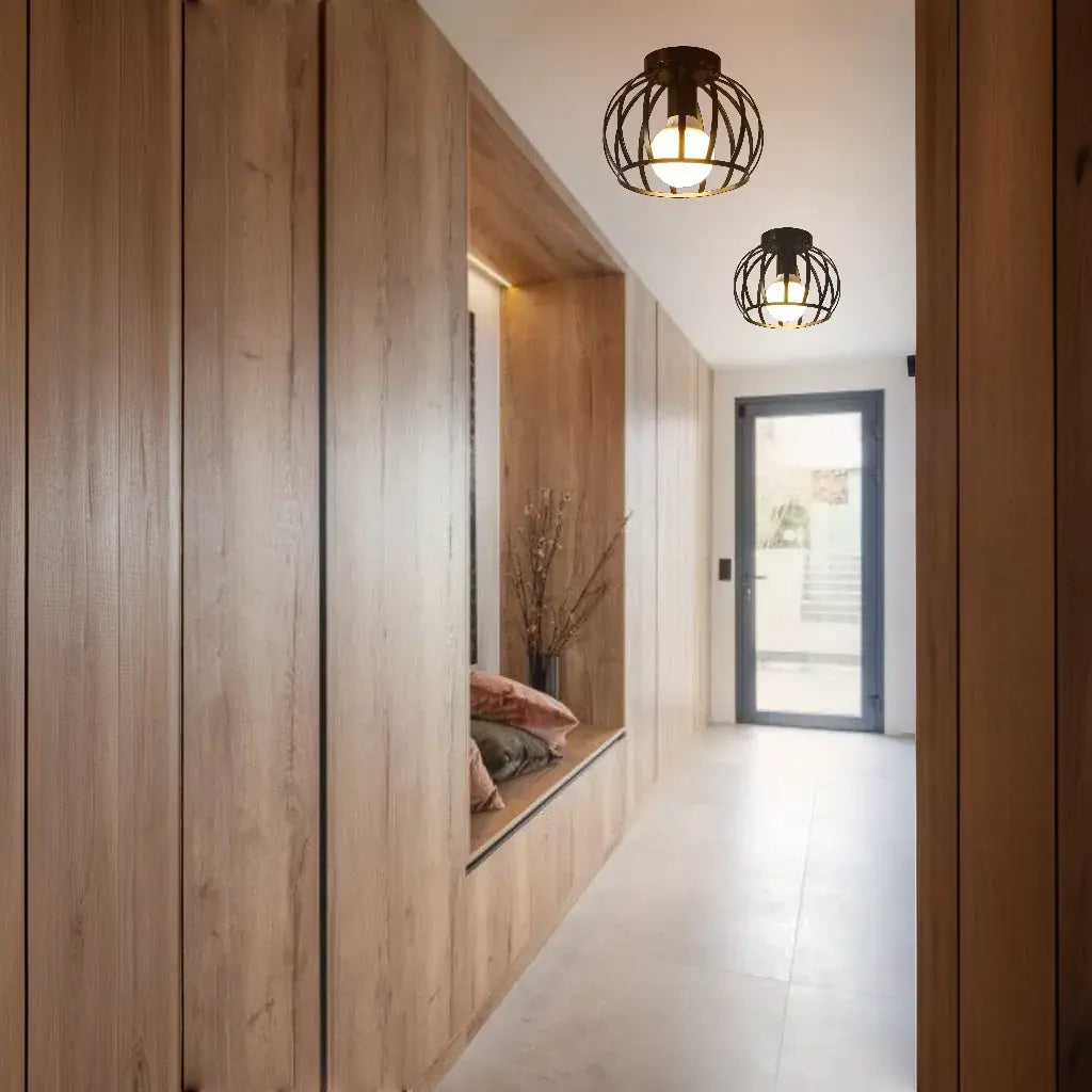 Skanto | Industriell Taklampe Svart