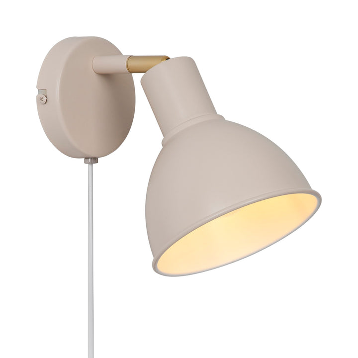 Skanto | Stilig lys aksent i en moderne versjon