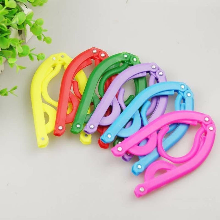 Folding Travel Hangers | Skanto