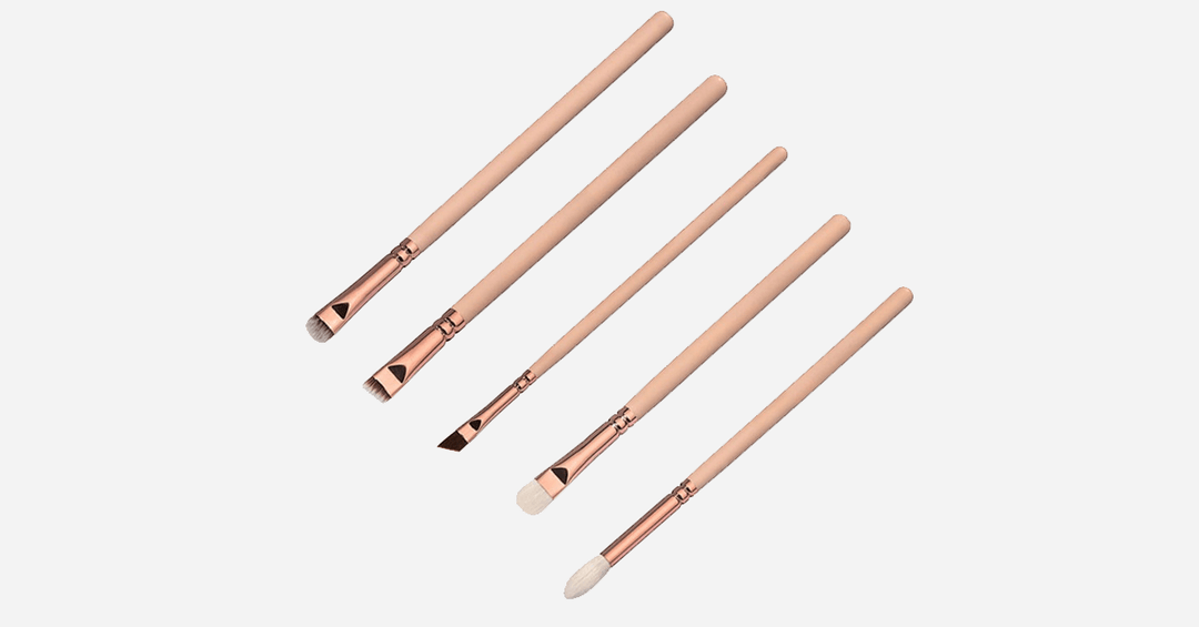 Skanto | Princess Makeup Brush Set with 8 Pieces in Rose Gold and Beige Handles - Får deg til å se ut og føle deg som en prinsesse!