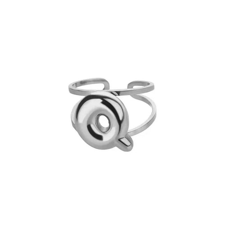 Skanto | Justerbar Åpen Bånd Boblebokstav Initial Ring