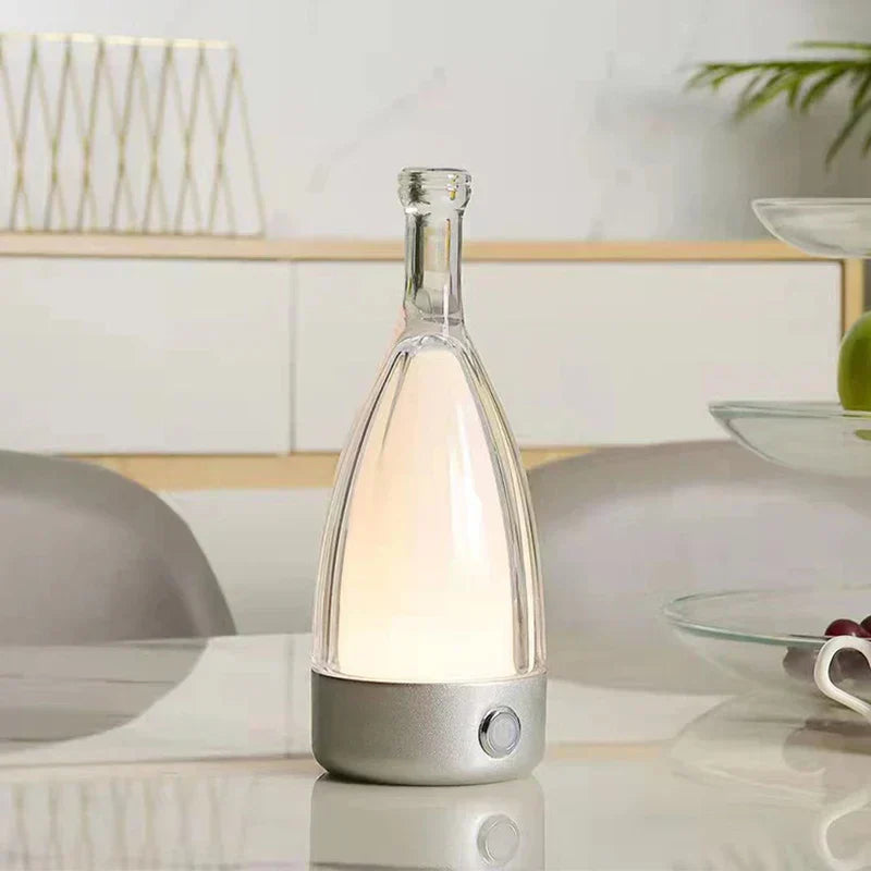 Skanto | CorkGlow - Vinflaske Bordlampe