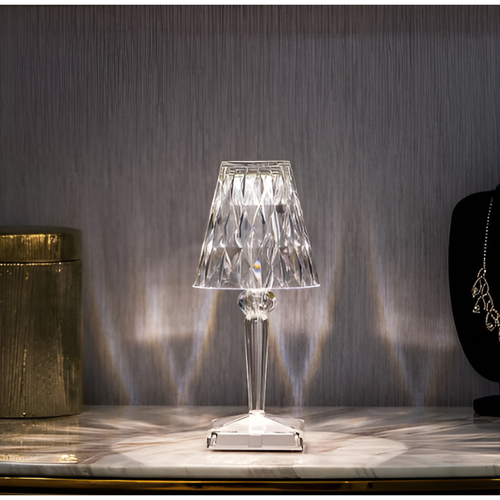 Diamond Glow – Trådløs USB-nattlampe med krystallglans