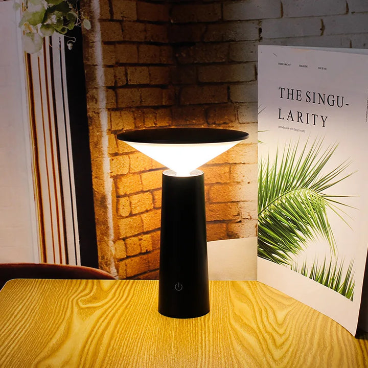 Skanto | – Moderne Touch Bordlampe med USB