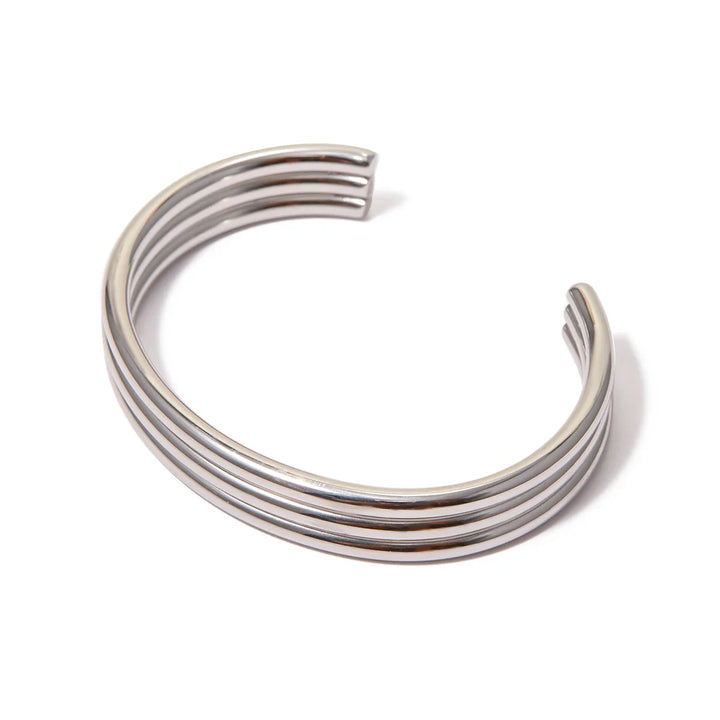 Skanto | 18k Triple Ribbed Bangle Bracelet