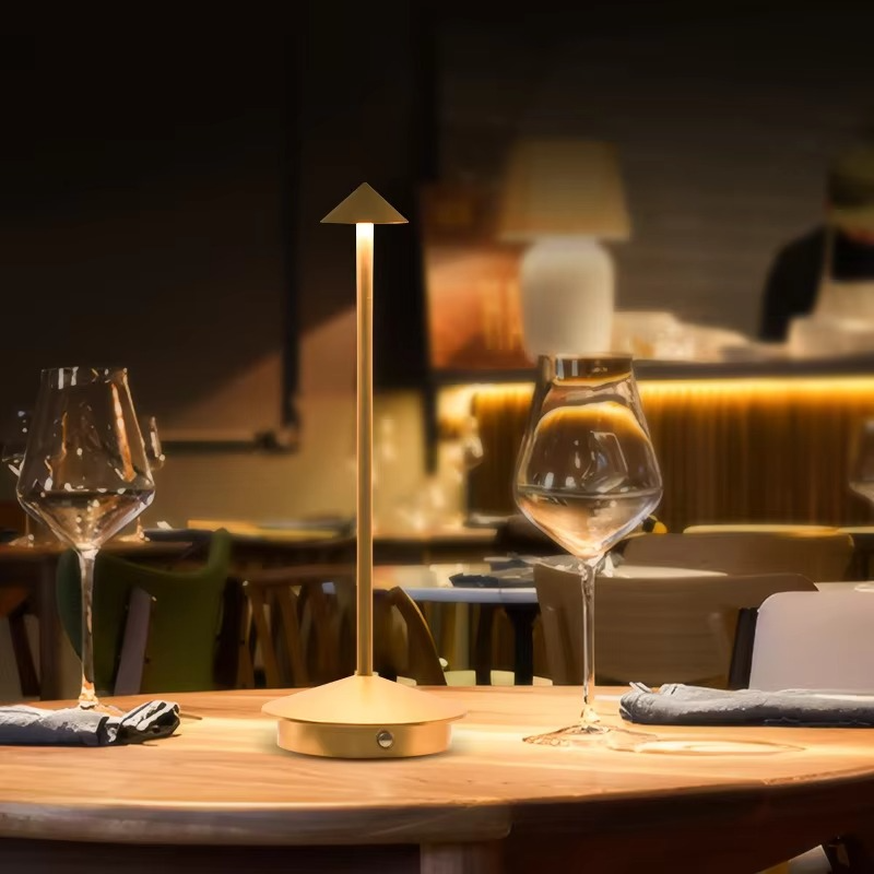 Wiederaufladbare LED-Schreibtischlampe med Touch-Steuerung og 3 lysmodi