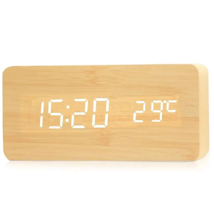 Skanto | EcoTime Tre Digital Vekkerklokke | LED Display | Moderne Design | Stille | Miljøvennlig