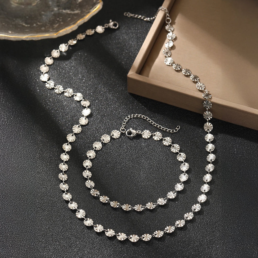Skanto | Sirkel Spiral Armbånd og Halskjedesett
