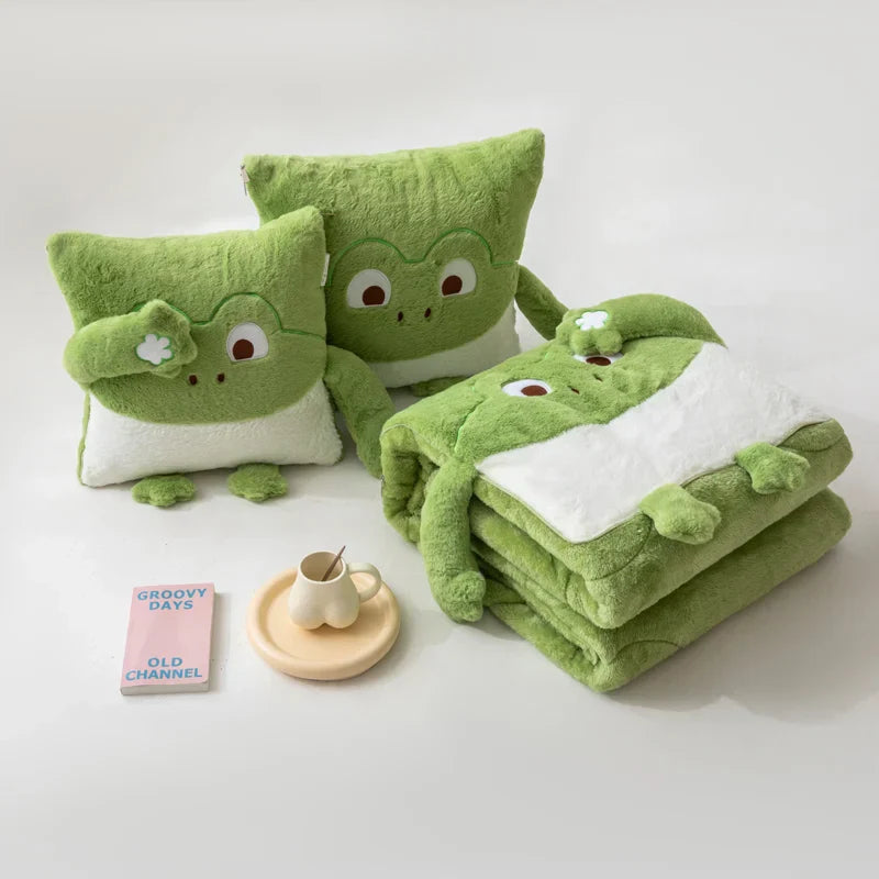 Cozy Dreams Mini Monster Quilted Pillow Skantoanket | Skanto