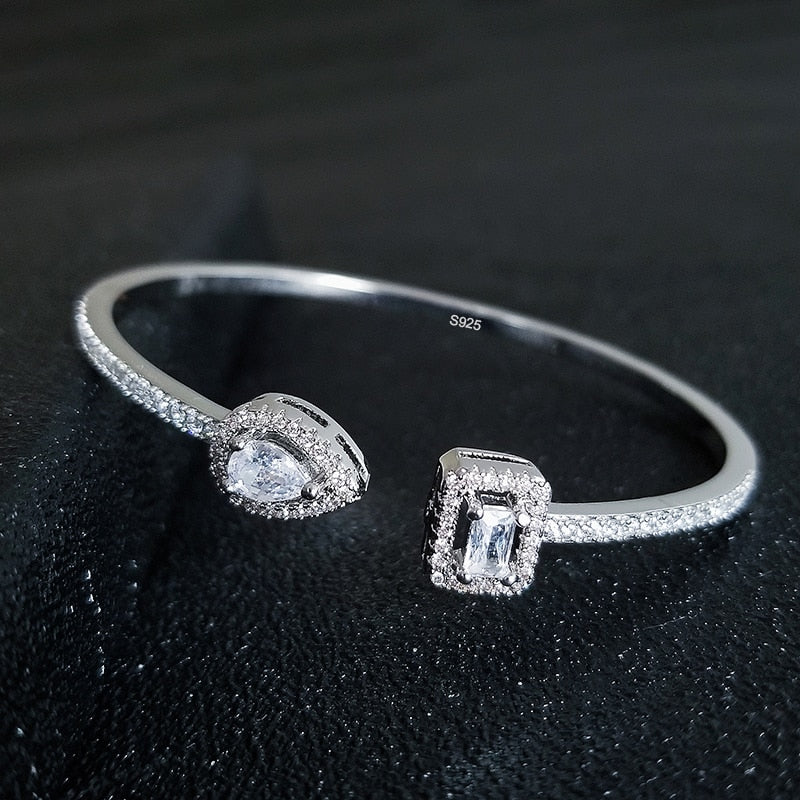 Skanto | Kjærlighet Designer Luksus Sommerfugl Justerbar Åpen Armbånd