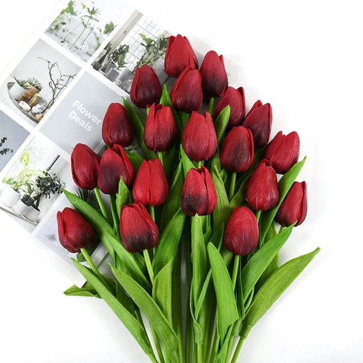 Künstlicher Tulpenstrauß mit realistisk wirkenden Blüten