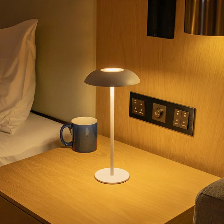 WarmTouch - Trådlampe med oppladbar funksjon og berøringskontroll Skanto