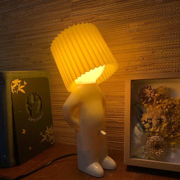Skanto | Kreativ Bordbok Lys – LED Skrivebord Lampe med Unik Design