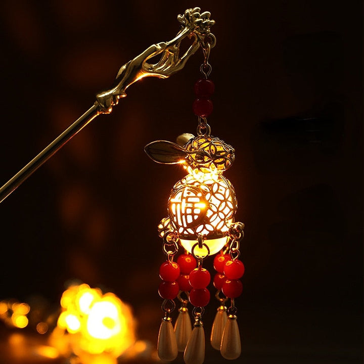Skanto | Luminous Stylish Butterfly Lantern Hårnål