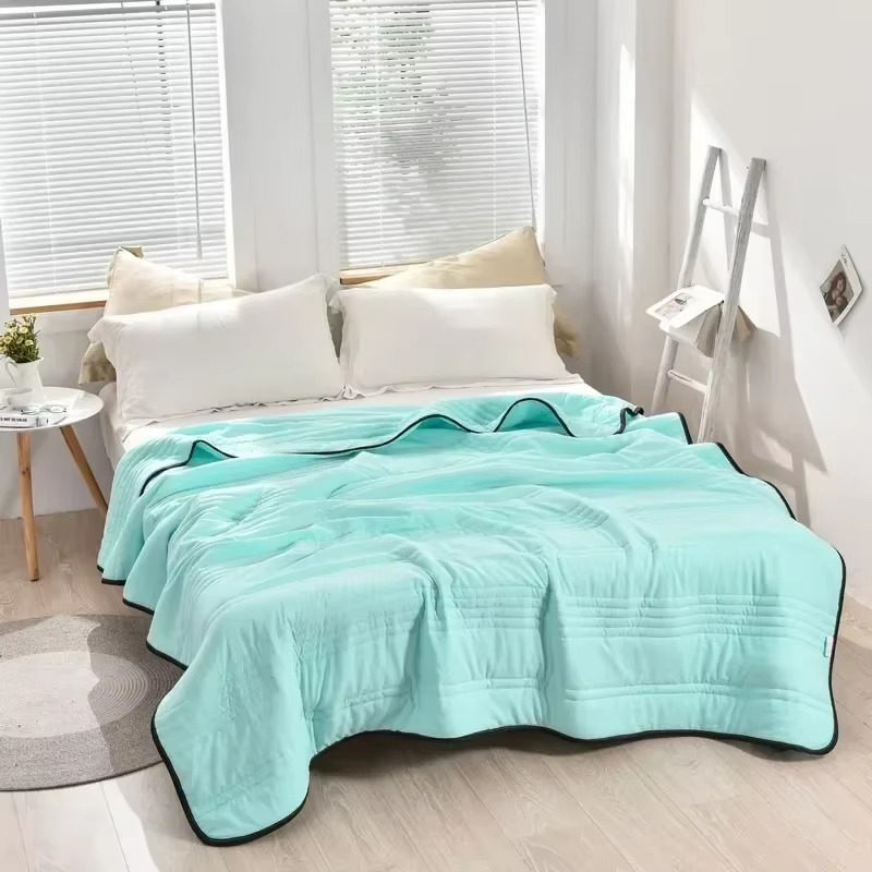 Skanto | Sommer Lett Quilt Solid Farge Helårs Comforter for Dobbeltseng