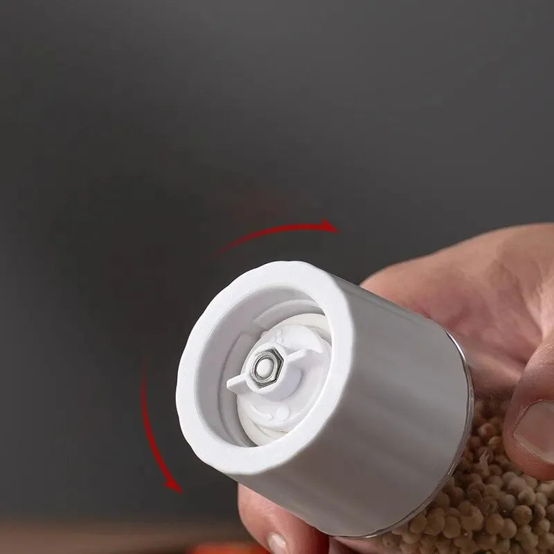 Skanto | Stilig pepperkvern med elegant vridning