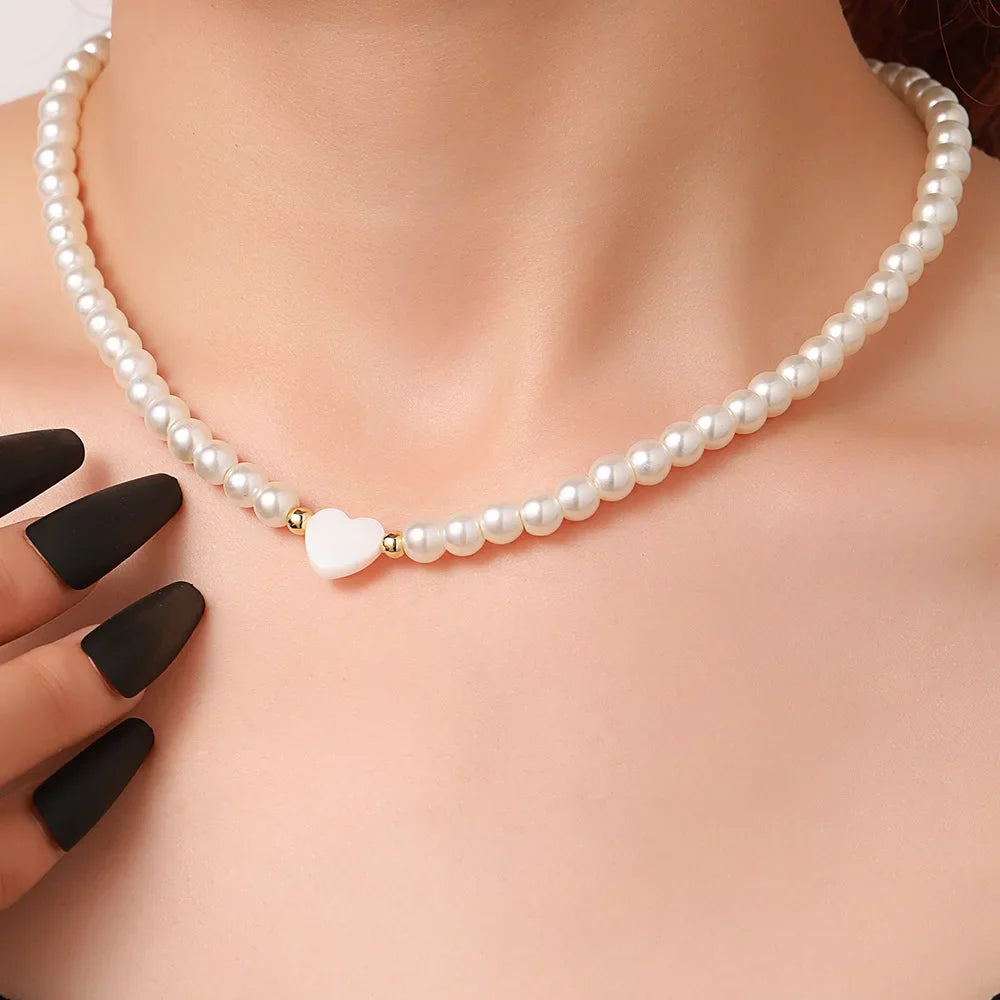 Skanto | Klassis Pearl Heart Choker Necklace